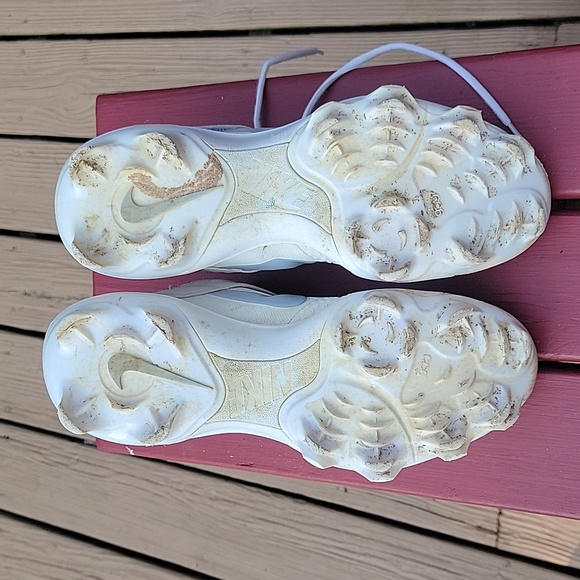 Baseball cleats - Picture 4 of 4